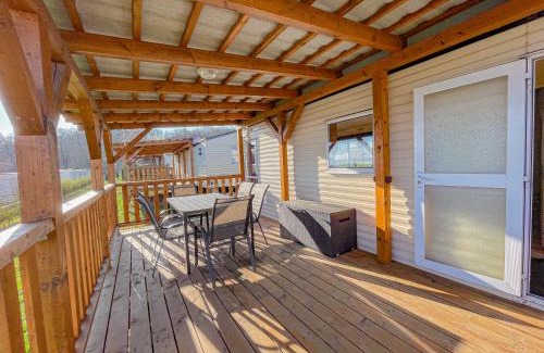 Vyrovice Apartment | Filip house - Mobilheim Camp Výrovice