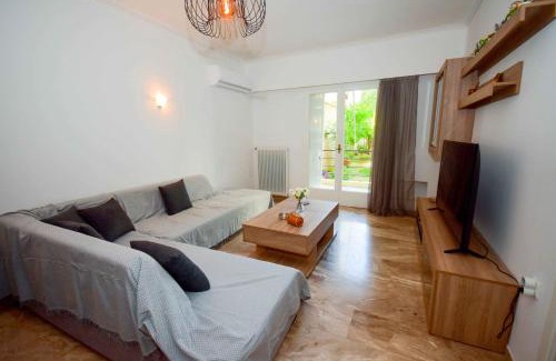 Papagou-Holargos Apartment | Filoxenia Apartment Athens