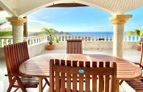 Los Brazos Apartment | FINALLY AVAILABLE: EXCLUSIVE PENTHOUSE FOR EXCENTRIC LOVERS OF NATURE! Long term