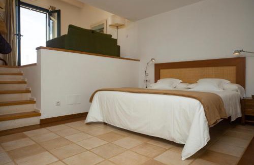 Es Migjorn Gran House | Finca Atalis - Adults Only