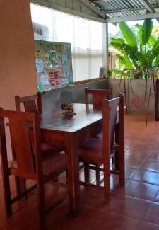 Puertas Azules Hostel | Finca Fuente de Vida