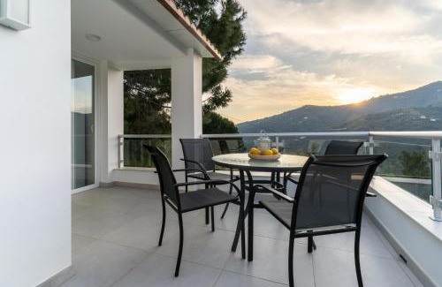 Sayalonga House | Finca Jacinto