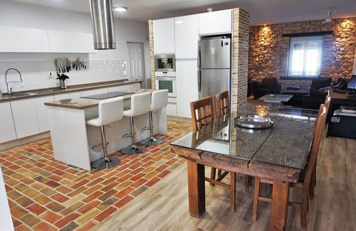 Lillo House | Finca La Caprichosa, Heated Pool and Jacuzzi
