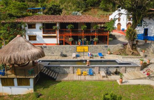 Salgar Cabin | Finca La Manchuria