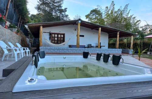 El Penol Ski Chalet | Finca Palma de Coco, Municipio de el Peñol Antioquia