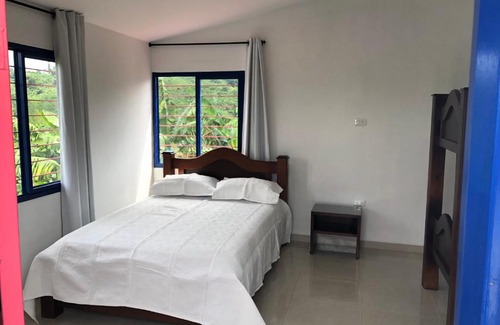 Calarca House | Finca TURISTICA EL JAZMIN
