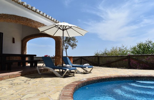 Competa Cottage | Finca Ventorrillo with private pool for 4 people