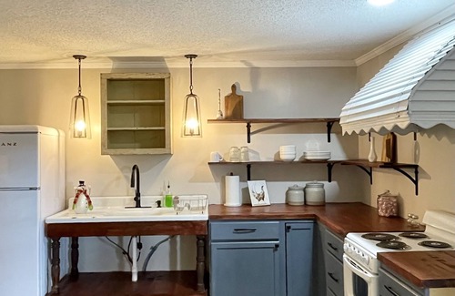Pitts House | Find rest at Earlene’s Place, you’ll find a cozy place with an eclectic vibe.