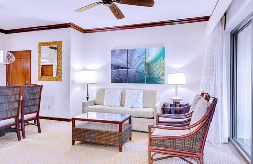 Kapolei Resort | 𝐅𝐢𝐧𝐝𝐢𝐧𝐠 𝐌𝐞𝐢𝐥𝐢 Gorgeous Beachfront KoOlina Club Resort+ Amenities.2BR