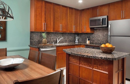 Kaiulani Resort | 𝐅𝐢𝐧𝐝𝐢𝐧𝐠 𝐌𝐞𝐢𝐥𝐢 Waterside Princeville Ocean Resort Oasis+Amenities.2BR