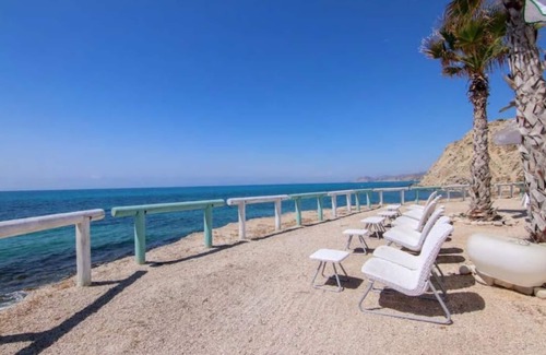 Villajoyosa Apartment | Fine apartment by the sea, beach, nice and quiet yet close to Center
