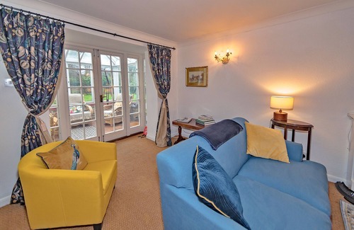 Kimbolton Cottage | Finest Retreats | Bakers Mews Cottage