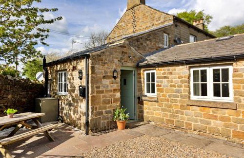 Ripon House | Finest Retreats - Cherry Cottage Nr Grantley Hall