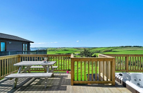 Saint John Ski Chalet | Finest Retreats - Seacroft