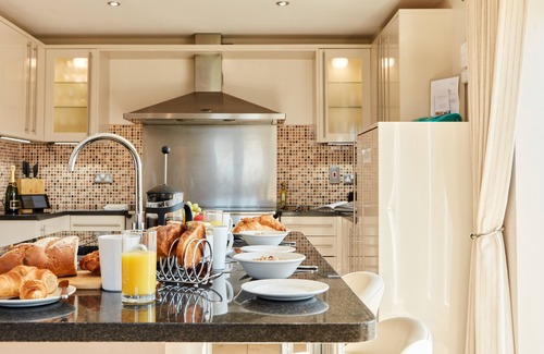 Dalbury Lees Cottage | Finest Retreats | Sunshine Cottage