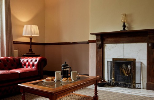 Dalbury Lees Cottage | Finest Retreats | The Farmhouse at Nether Burrows Farm