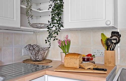 Avoch House | Finest Retreats | The Sea Cottage