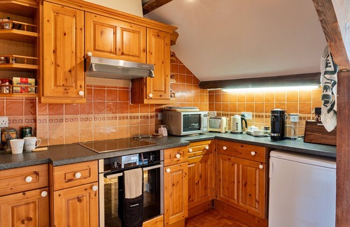 Camelford Apartment | Finest Retreats | Valley View
