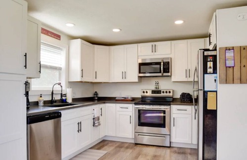 Hammondsport House | Finger Lakes House has private Pool, Fire Pit & Extra Amenities in Hammondsport