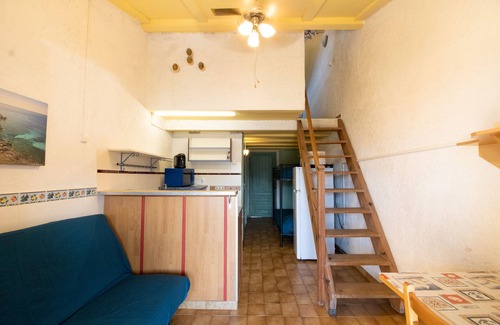Residences du Golfe de Lava Apartment | Fior du Mare 80m from the beach – View of the sea and mountains, private terrace, A/C and Wi-Fi