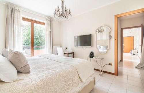 Luisago Apartment | Fiorenza House