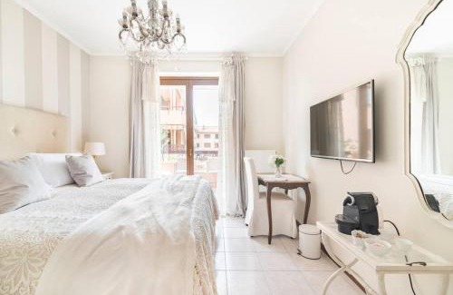 Luisago Apartment | Fiorenza House