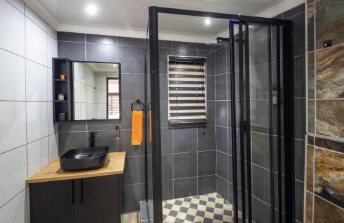 Lephalale House | Fire and Ice Guesthouse Lephalale