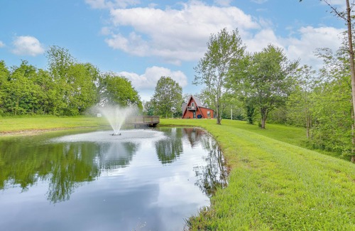 Idlewild Cabin | Fire Pit, Grill & On-Site Pond: Kenton Cabin