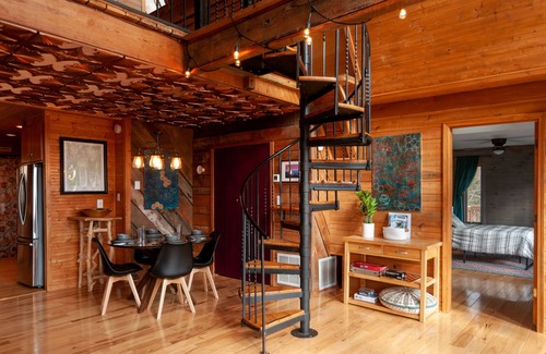 Fairview Cabin | Firepit + Mountain Views | A-Frame in Fairview | Honeycomb Hideaway by AvantStay