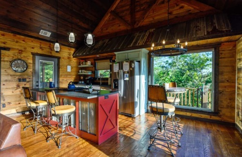 Ringold Cabin | Fireplaces, hot tub, romantic cabin perfect for a honeymoon or a getaway for two