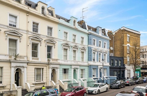 Notting Hill Apartment | First class apartment for 2 near Portobello Rd