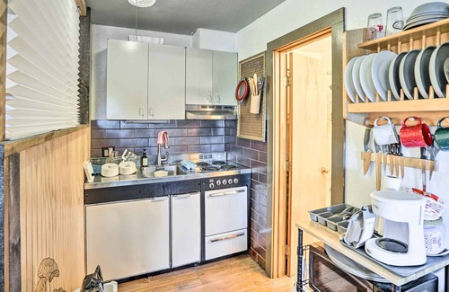 Hunter Condo | First-Floor Hunter Condo < 1 Mi to Slopes!