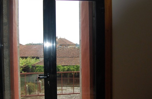 Maia House | First floor in rural Maia