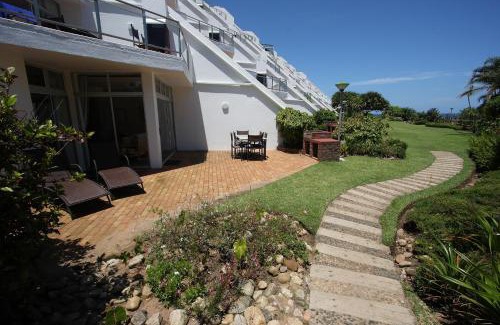Manaba Beach Hotel | First Group La Cote D'Azur