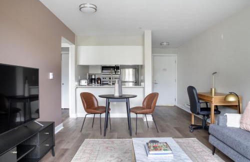 Yesler Terrace Apartment | First Hill 1br w gym lounge rooftop SEA-695