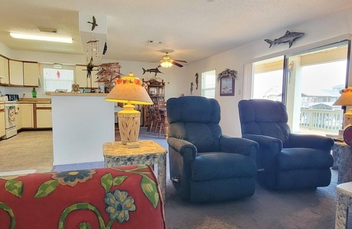 Port Isabel Condo | Fish Crazy House 3 Bedroom Condo by RedAwning