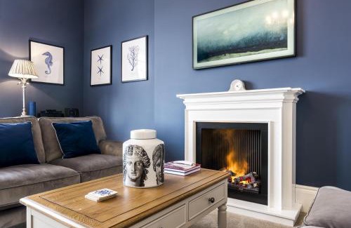 Tenby Apartment | Fisherman's Catch - Two Bedroom Luxury Apartment - Tenby