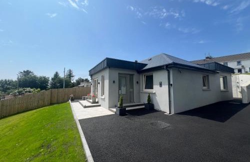 Killybegs House | Fisherman's Cottage, 3 Beds, Wild Atlantic Way, Free Parking, Bike Hire