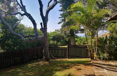 Port Edward Apartment | Fishermans Cottage - BillsBest
