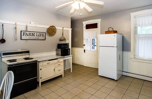 Gettysburg Other | Fishing & Campfires! 40 acres on Battlefield!
