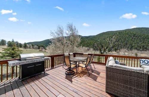 Bailey House | Fishing, disc golf and hot tub