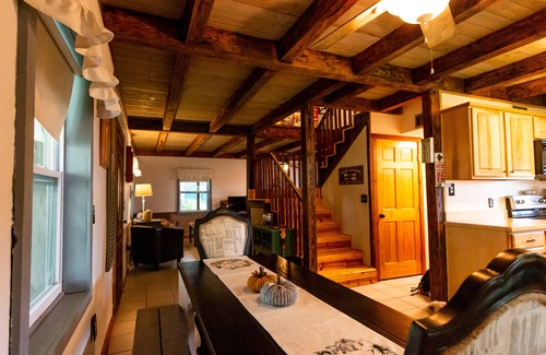 Welaka House | Fishing Lodge Retreat