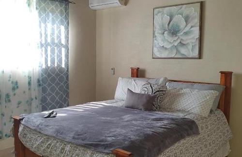 Rolleville Apartment | Fishtails Palms