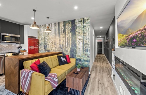 Northern Liberties Apartment | Fishtown Haven 2 King Beds Gated Parking