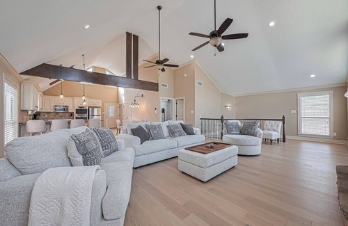 Walden on Lake Conroe House | "Fitz-Just-Right" home in Walden: Boat ramp, Pickleball, Community Pools!