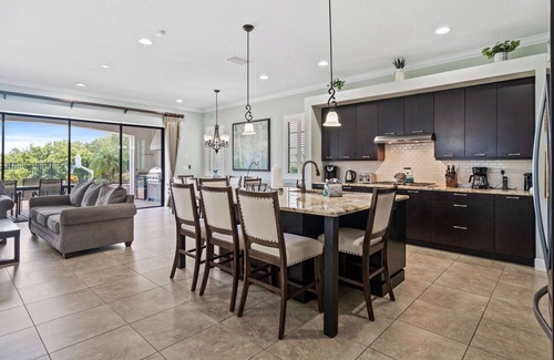 Bay Lake House | Five Bedroom Villa/Sleeps 10/Private Pool/Spa/Games Room/On-Site Dining/