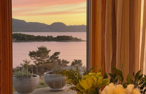 Strand Municipality Cabin | Fjordview Family Cabin | Close to Pulpit Rock
