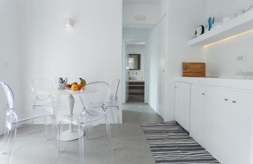 Apollonia Apartment | Flag Suites