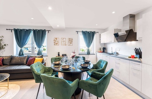 Kuenzell Apartment | flair-Apartment Blossom | Whirlpool | BBQ | 2xParking | Terrace | Coffee | WLAN