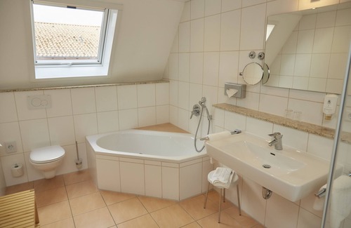 Markelsheim Hotel | Flair Hotel Weinstube Lochner